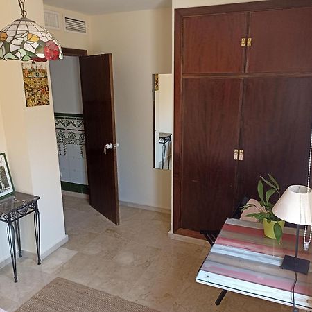 Confortable Habitacion Centrica En Piso Privado Apartment Málaga Exterior foto