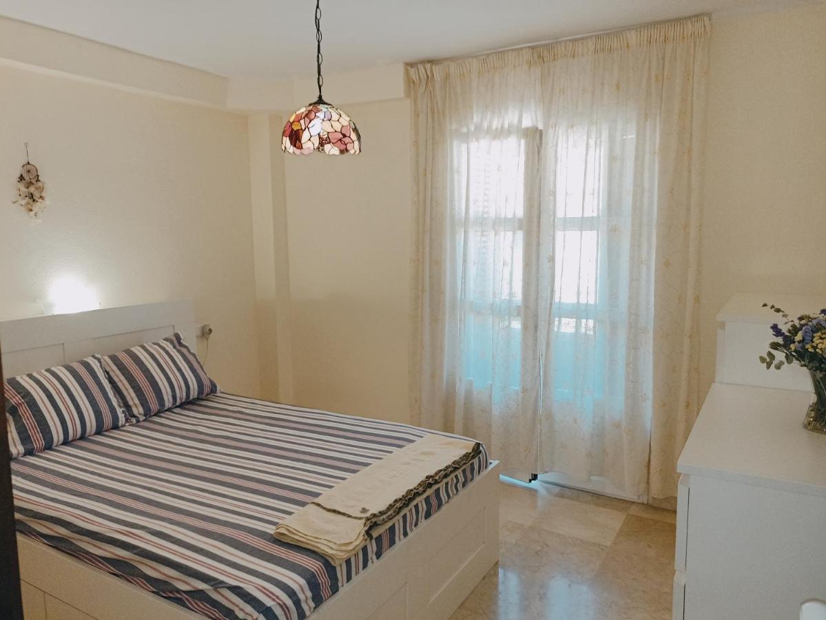 Confortable Habitacion Centrica En Piso Privado Apartment Málaga Exterior foto