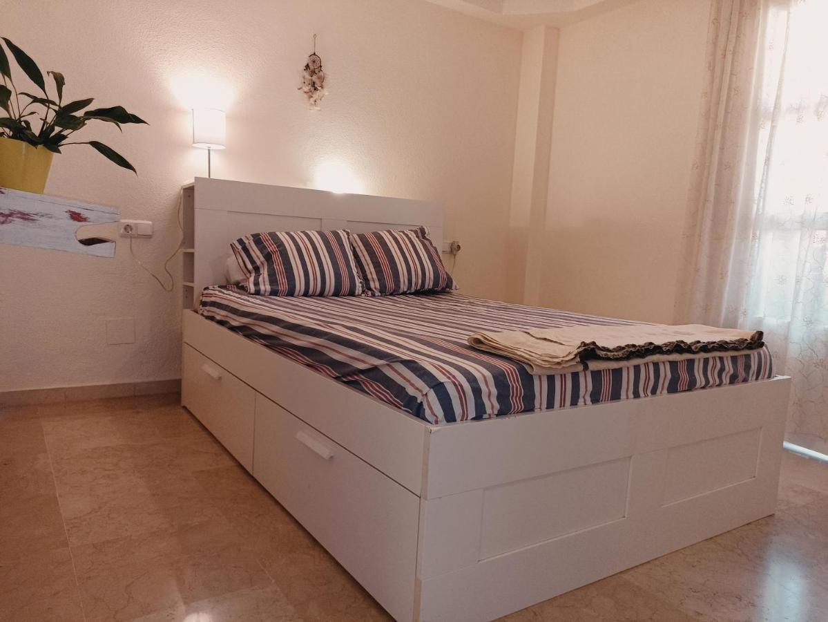 Confortable Habitacion Centrica En Piso Privado Apartment Málaga Exterior foto