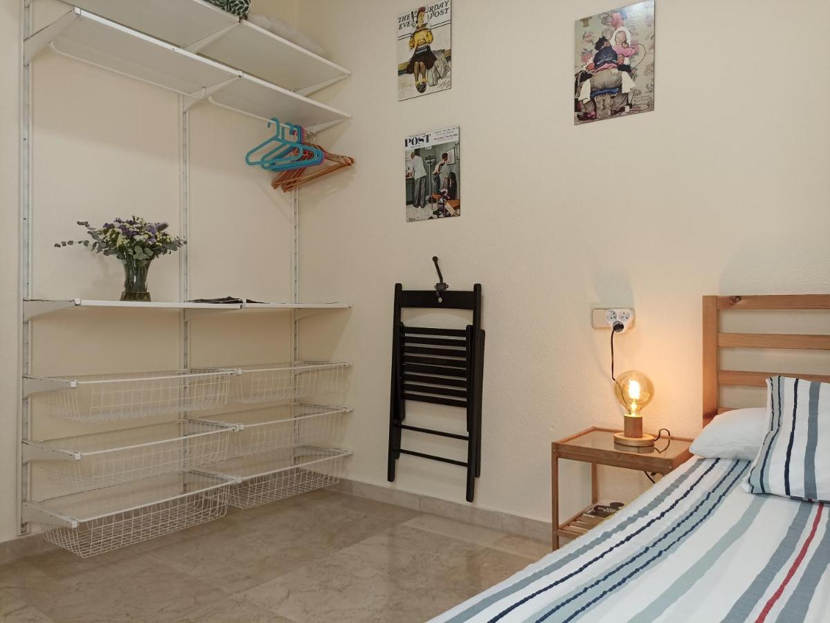 Confortable Habitacion Centrica En Piso Privado Apartment Málaga Exterior foto