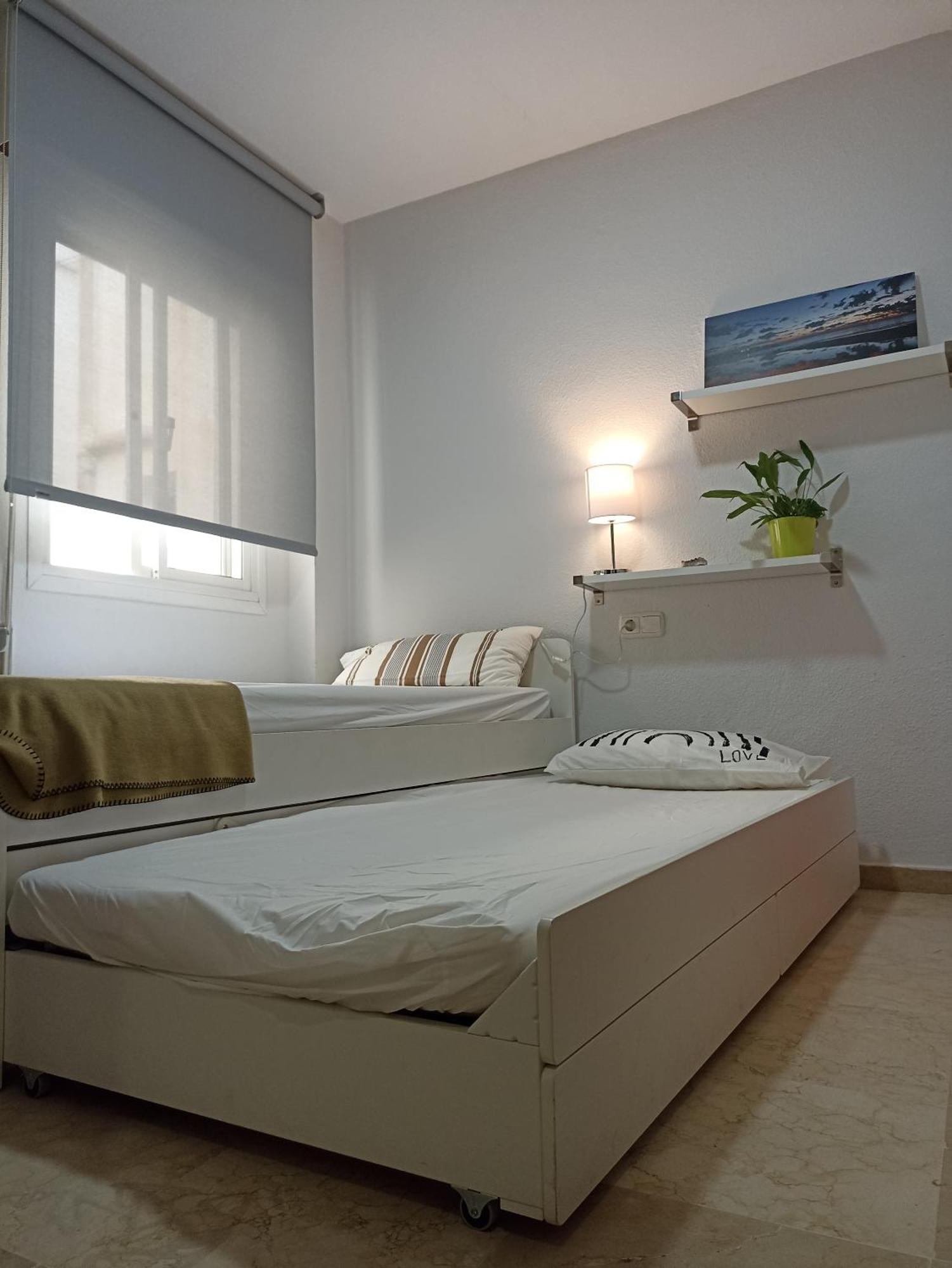 Confortable Habitacion Centrica En Piso Privado Apartment Málaga Exterior foto
